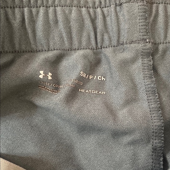 Under Armour Pink and Black Athletic Shorts Lightweight Design - Picture 2 of 5